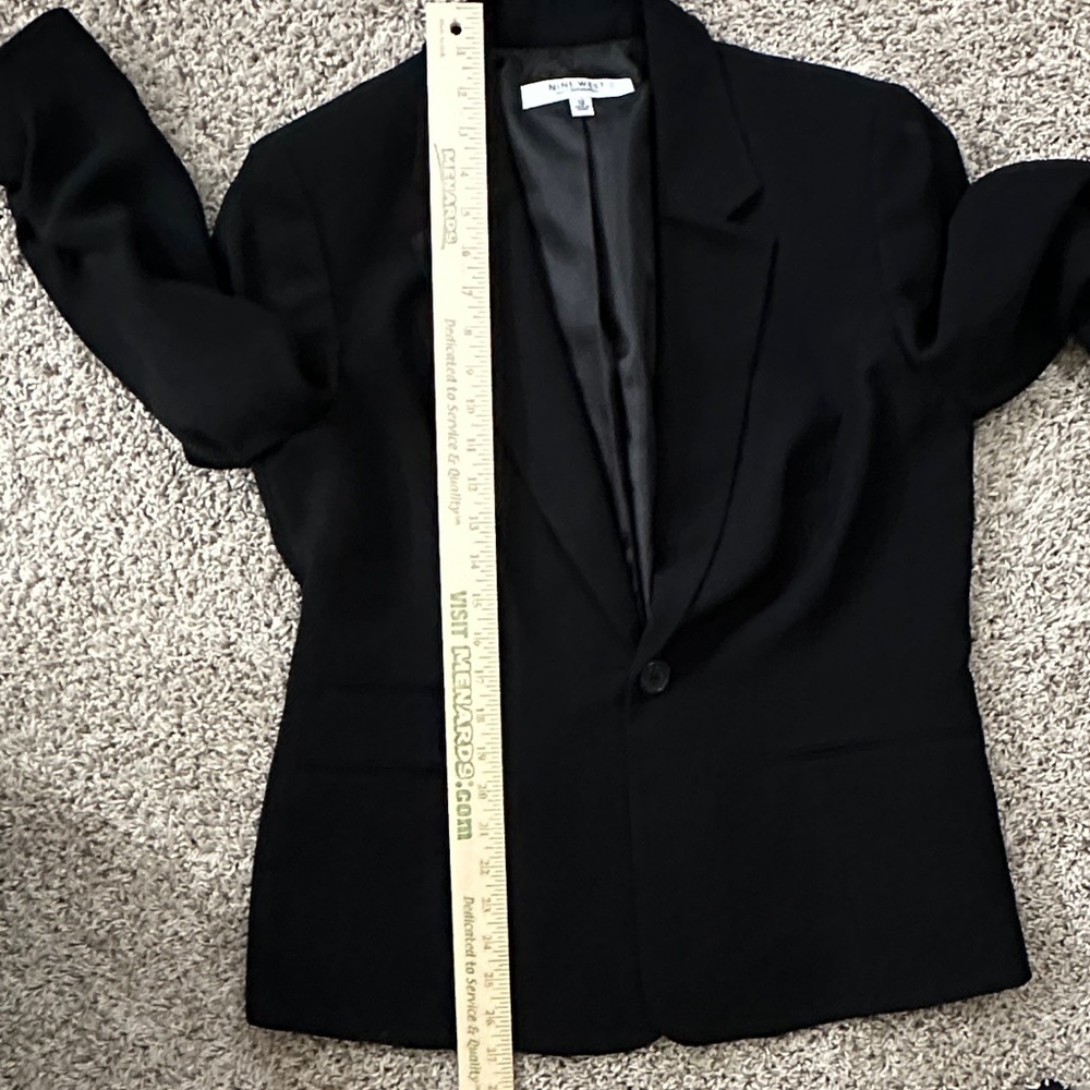 Nine West Elegant Black Blazer - Picture 7 of 10
